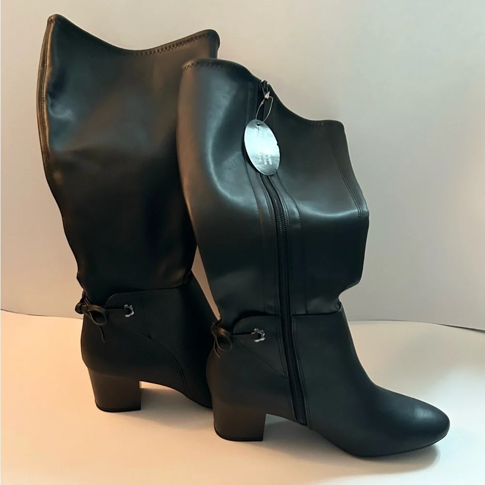 Charter Club Jaccqued Black Stretch Boots Size 7 Wide Calf New in Box